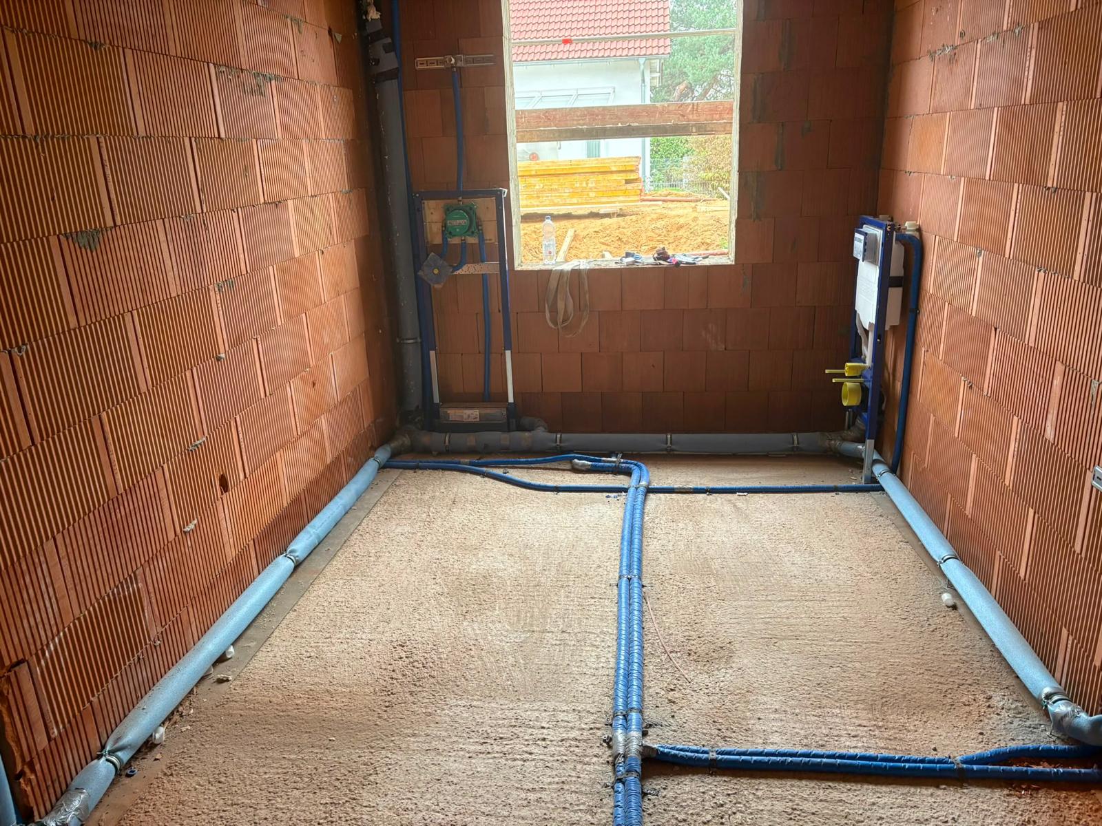 Sanitärinstallation in einem Neubau